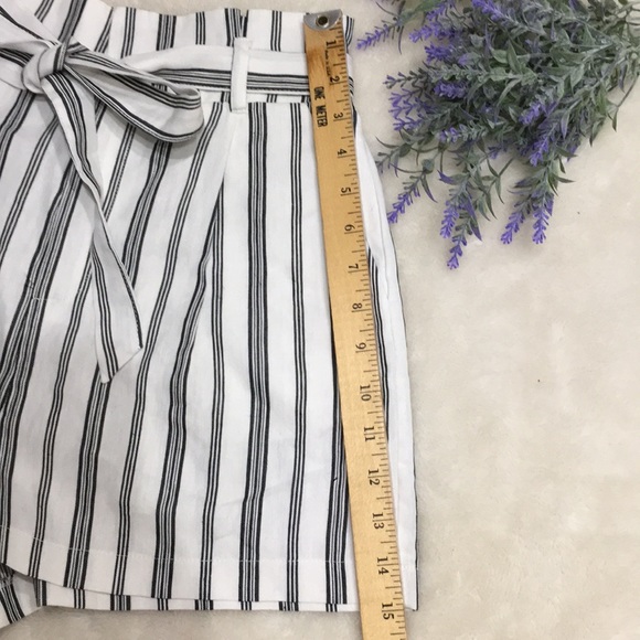 Forever 21 shorts - Picture 5 of 8